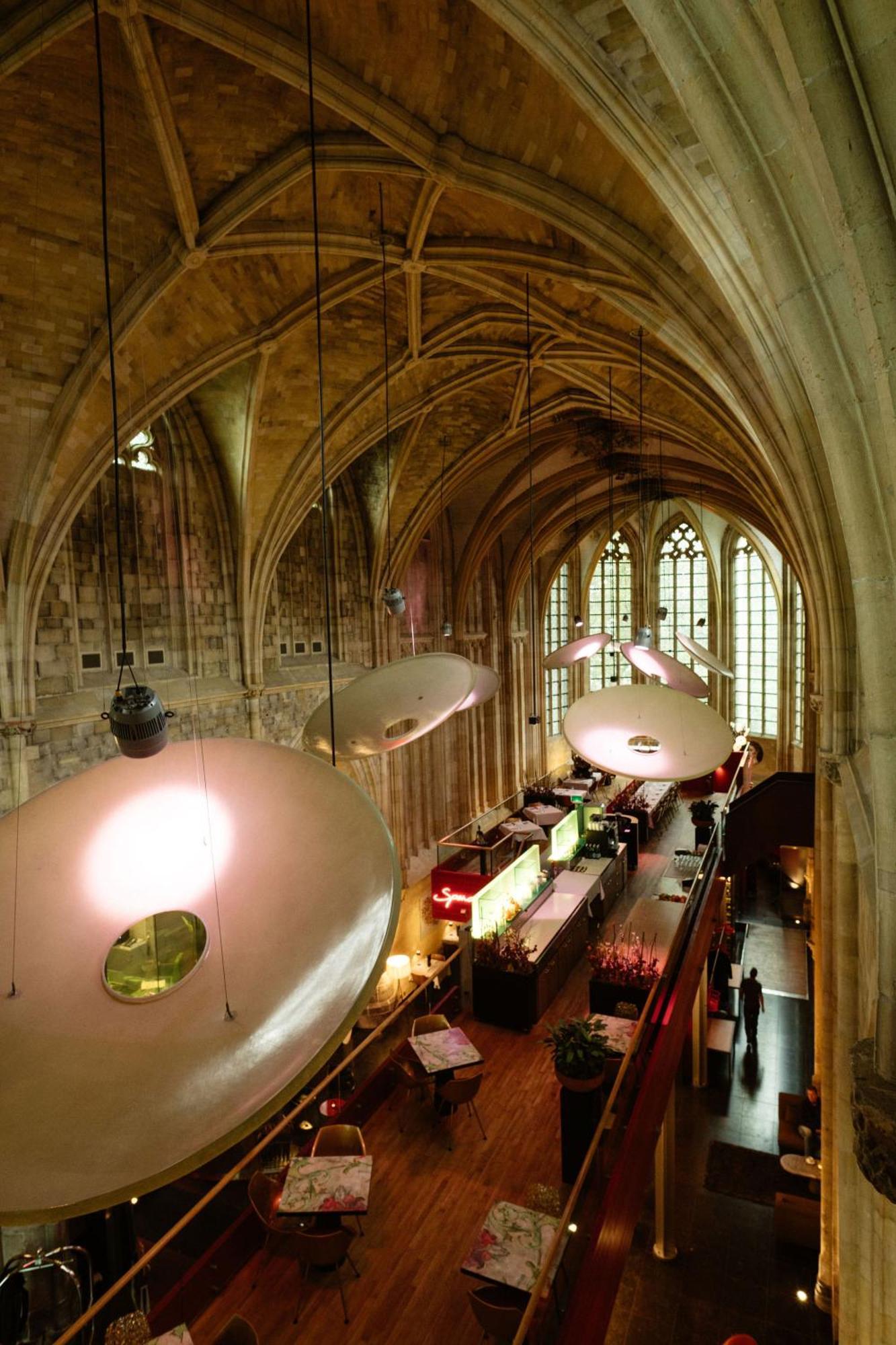 设计酒店 马斯特里赫特 外观 照片 The restaurant at the St Pancras Renaissance Hotel